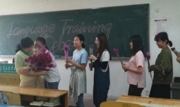 青岛女老师爆料案件最新