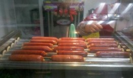 街边烤肠爆料视频播放,揭秘网红视频背后的制作过程